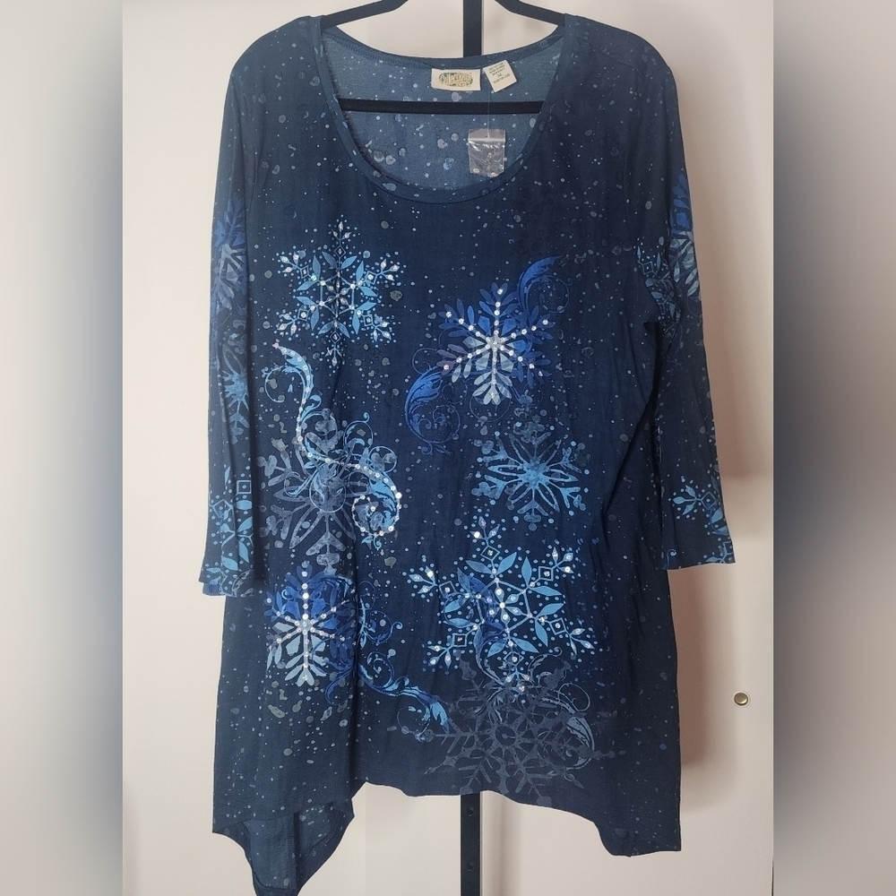 Sequined Snow Flake Tunic, Size XL New Without tags